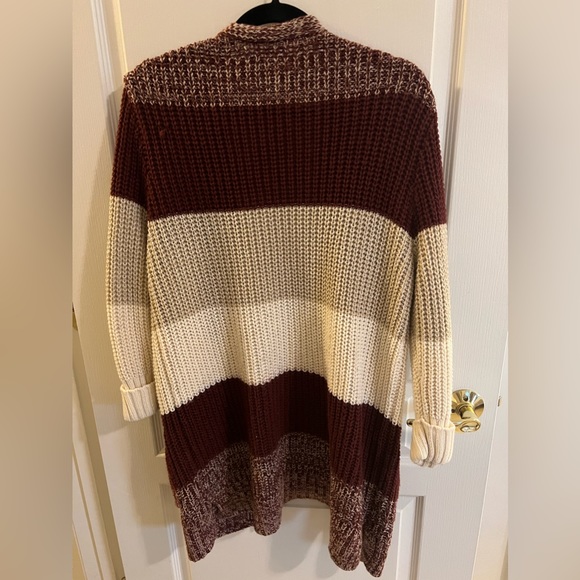 Burgundy and cream colored knit cardigan - New York and company - size large - Picture 2 of 4